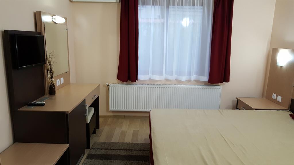 Ego Guest House ベログラドチク エクステリア 写真